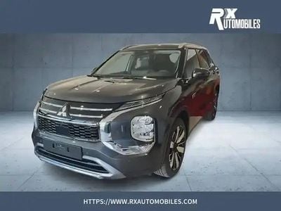 Nouvelle Mitsubishi Outlander 2025 Titanuim grey SUV