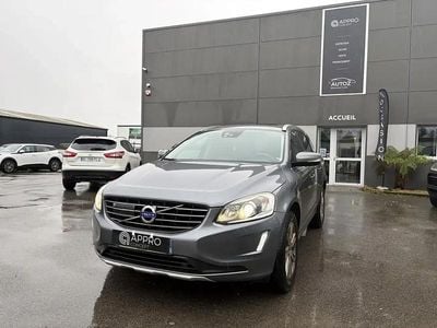 Gris Occasion 2017 Volvo XC60 Summum SUV | 16 500 €