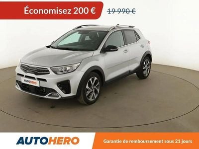 Gris Occasion 2022 Kia Stonic GT-Line SUV | 19 790 € (Prix juste)