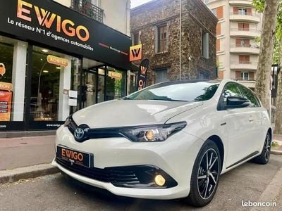 Toyota Auris Hybrid