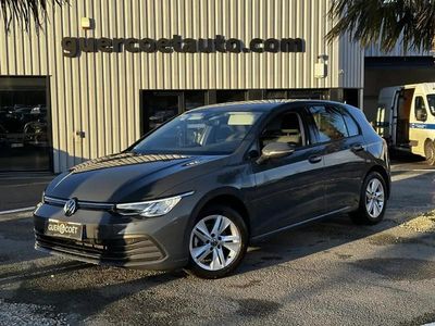Gris Occasion 2023 VW Golf Life Berline | 22 990 € (Prix juste)