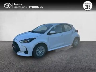 Blanc Occasion 2023 Toyota Yaris Hybrid Berline | 17 980 € (Bon prix)