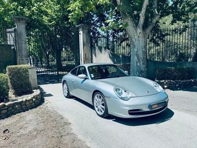 Porsche 911 Carrera
