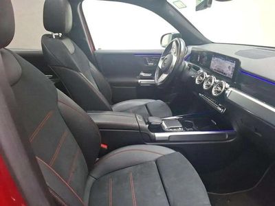 Rouge Occasion 2021 Mercedes GLB200 AMG line SUV | 23 999 €