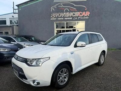 Occasion Mitsubishi Outlander P-HEV Intense 122 ch (89 kW) 2014 Blanc SUV