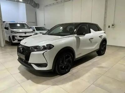 Blanc perle nacré toit noir perla n. Occasion 2021 DS Automobiles DS3 Crossback Performance Line Plus SUV | 18 675 € (Prix juste)