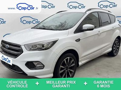 Blanc Occasion 2017 Ford Kuga ST-Line SUV | 10 990 € (Prix juste)