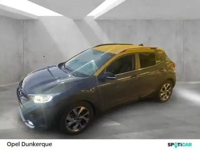 Gris magnétique métallisé / toit jaune Occasion 2023 Kia Stonic GT-Line SUV | 17 480 € (Prix juste)