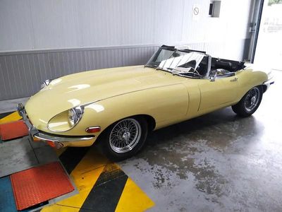 Jaune Occasion 1970 Jaguar E-Type Cabriolet | 87 000 €
