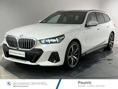 Blanc Occasion 2024 BMW 520 M Sport Break | 67 900 € (Prix juste)