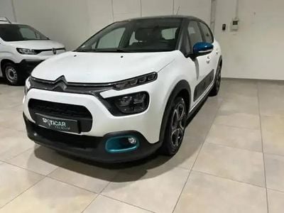 Blanc banquise (o) bleu emeraude Occasion 2020 Citroën C3 Feel Berline | 10 786 € (Prix juste)