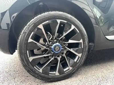 Noir etoile Occasion 2025 Renault Clio V Berline | 19 990 € (Prix cher)