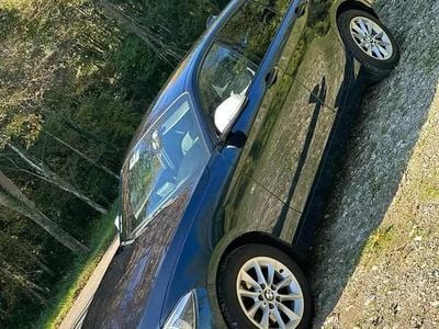 Occasion BMW 118 143 ch (105 kW) 2012 Bleu Citadine