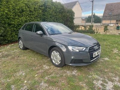 Gris Occasion 2018 Audi A3 Berline | 13 790 € (Prix juste)