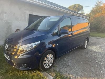Bleu Occasion 2020 Mercedes Vito Van | 20 000 € (Bon prix)