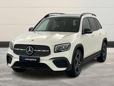 Mercedes GLB220