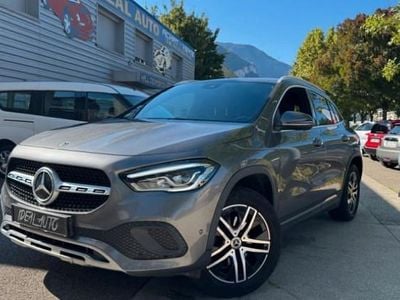 Mercedes GLA200