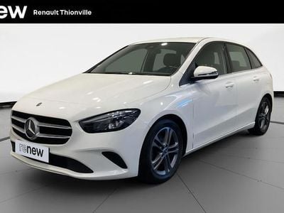 Blanc Occasion 2019 Mercedes 180 Style Berline | 18 999 € (Prix juste)