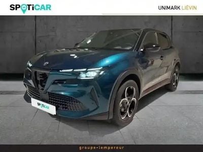 Bleu navigli métallisée/toit noir Occasion 2025 Alfa Romeo Junior Edizione Speciale SUV | 35 990 € (Prix juste)