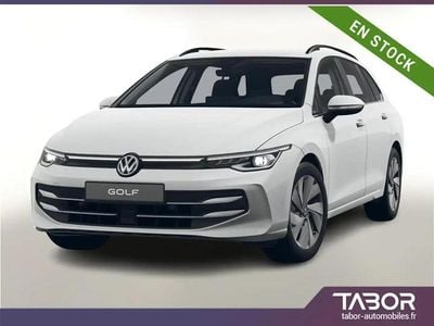 Blanc Nouvelle 2025 VW Golf VIII Style Break | 31 853 € (Bon prix)