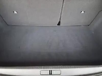 Gris Occasion 2023 Peugeot 208 Citadine | 17 999 € (Prix juste)