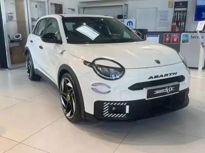 Nouvelle Abarth 600e Turismo 175 kW (238 ch) 2025 Blanc SUV