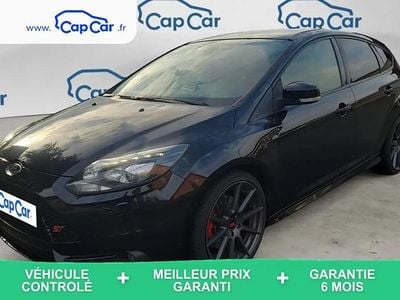 Noir Occasion 2012 Ford Focus ST Citadine | 13 390 € (Prix juste)