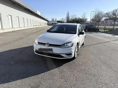 Occasion 2017 VW Golf Berline | 14 500 €