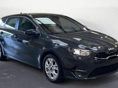 Gris Occasion 2022 Kia Ceed Active Citadine | 16 990 € (Bon prix)