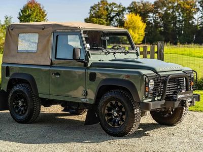 Vert Occasion 2014 Land Rover Defender S SUV | 44 990 €