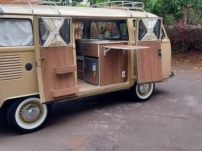 Beige Occasion 1975 VW T2 Van | 17 000 €