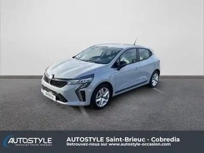 Occasion Renault Clio V Evolution 2025 Gris rafale Berline
