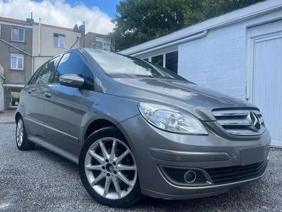 Mercedes B180