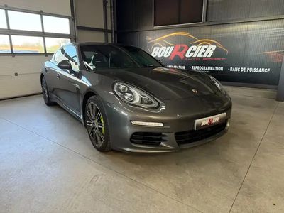 Porsche Panamera S E-Hybrid