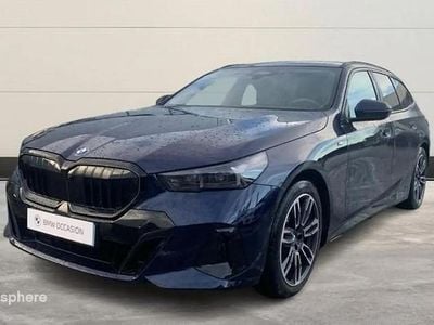 Bleu Occasion 2025 BMW 520 M Sport Break | 68 999 € (Bon prix)