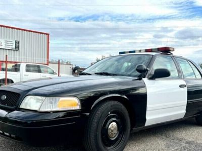 Ford Crown Victoria