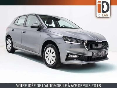 Gris Occasion 2024 Skoda Fabia Berline | 16 490 € (Prix juste)