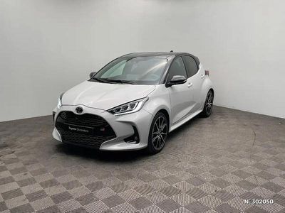 Gris Occasion 2024 Toyota Yaris Hybrid Sport | 24 950 € (Prix juste)