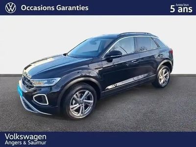 Noir intense metallise Occasion 2025 VW T-Roc SUV | 31 481 € (Prix juste)