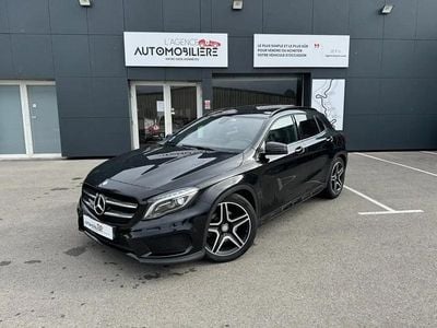 Noir Occasion 2016 Mercedes GLA220 AMG line SUV | 16 990 €
