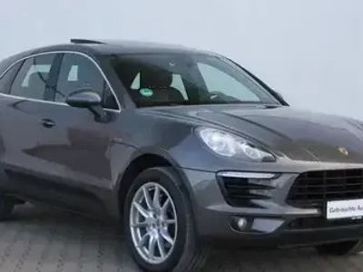 Porsche Macan S