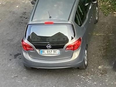 Gris Occasion 2011 Opel Meriva Enjoy Monospace | 3 500 €