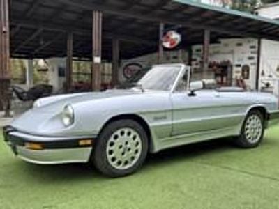 Occasion Alfa Romeo Spider Quadrifoglio Verde 125 ch (91 kW) 1987 Argent Cabriolet