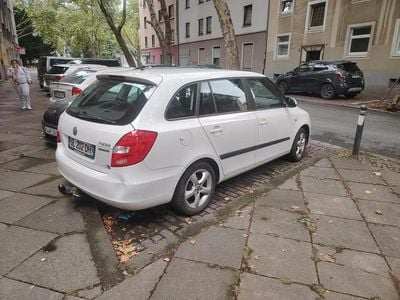 Occasion 2011 Skoda Fabia GreenLine Citadine | 2 800 €