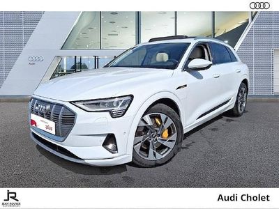 Blanc glacier métallisé Occasion 2021 Audi e-tron Advanced SUV | 34 490 € (Prix juste)