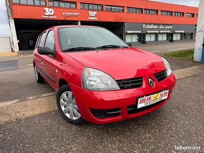Renault Clio II