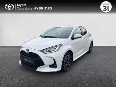 Occasion Toyota Yaris Hybrid Design 116 ch (85 kW) 2022 Blanc pur Berline