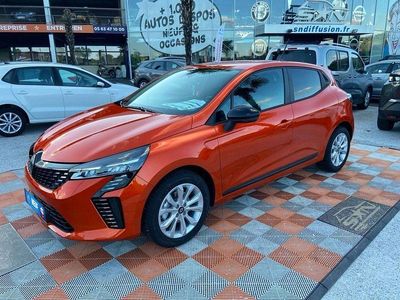 Orange valencia Nouvelle 2025 Renault Clio V Evolution Citadine | 21 480 € (Prix juste)
