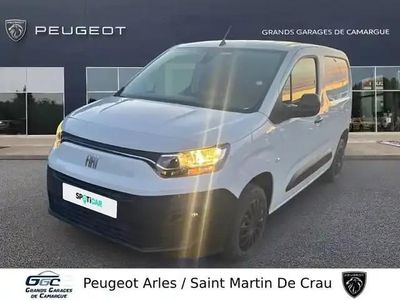 Blanc Occasion 2024 Fiat Doblò S Monospace | 18 360 €