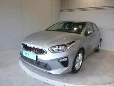 Gris perle métallisé Occasion 2020 Kia Ceed Active Citadine | 15 290 € (Prix assez cher)
